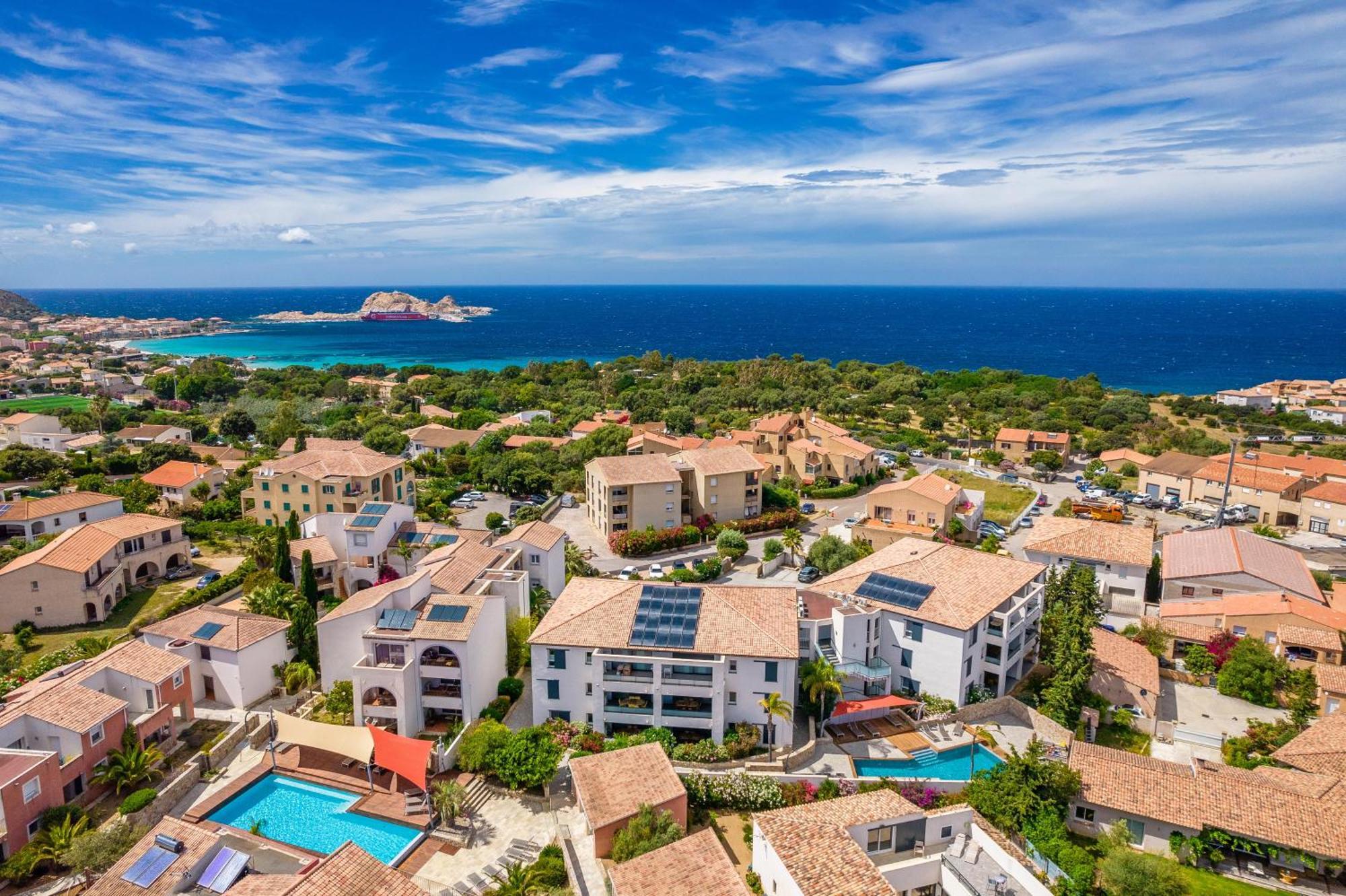 LʼÎle-Rousse Les Alizes Residence & Spa מראה חיצוני תמונה