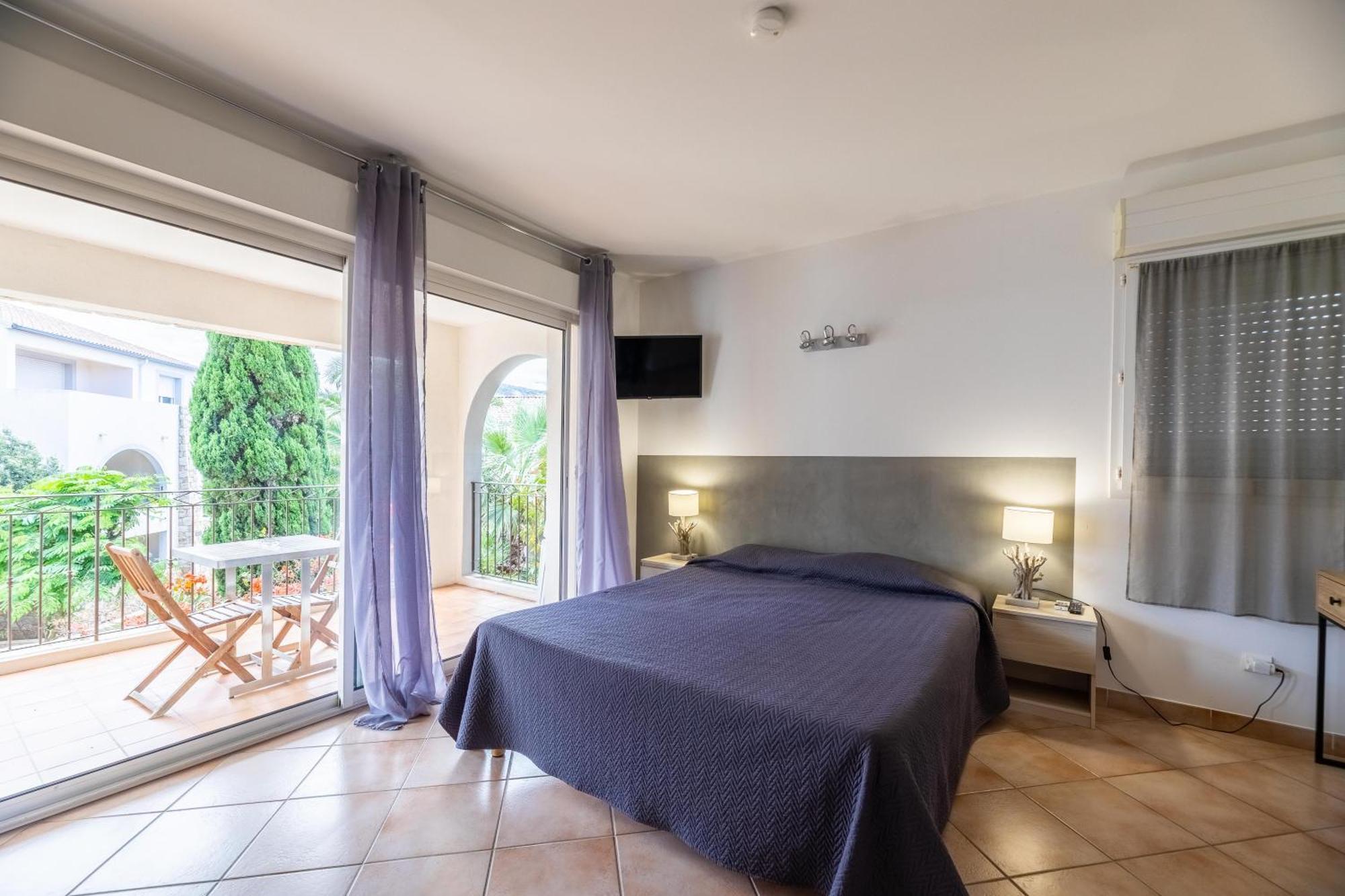 LʼÎle-Rousse Les Alizes Residence & Spa מראה חיצוני תמונה